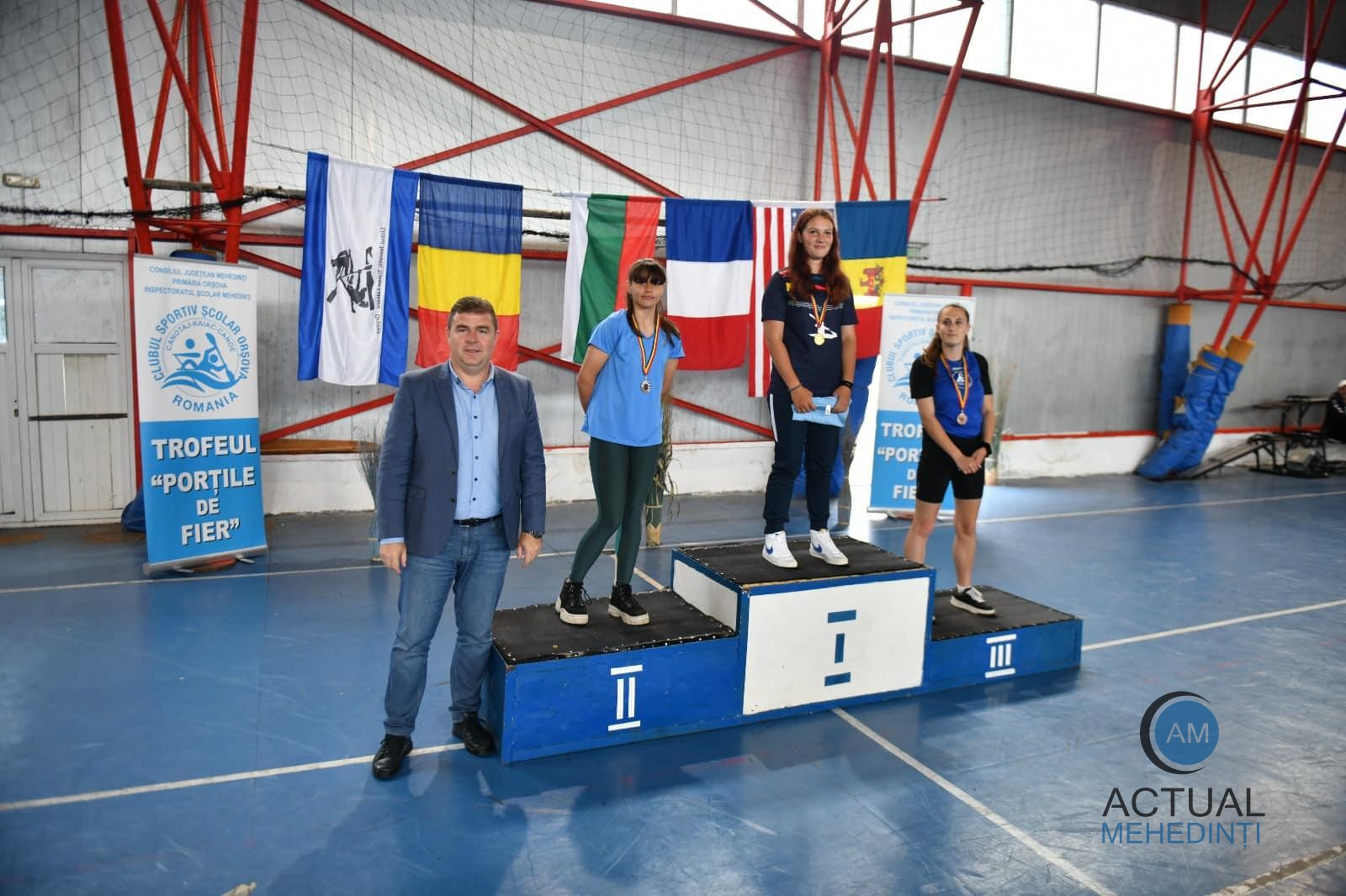 Competiții sportive internaționale și balcanice, găzduite de Mehedinți! Participare numeroasă la „Regata Orșova, Trofeul Porțile de Fier” și Campionatul Balcanic de Hand to Hand!