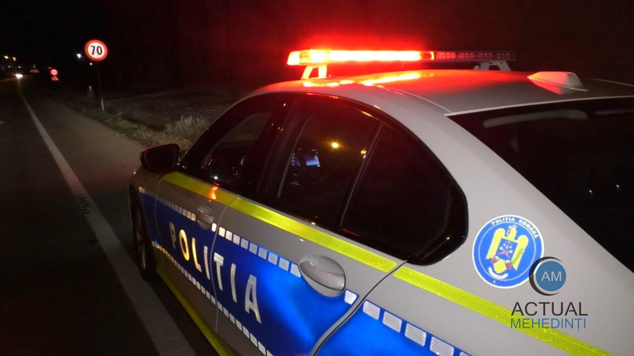 Accident provocat de un șofer drogat și băut: tânărul a lovit un autoturism staționat.