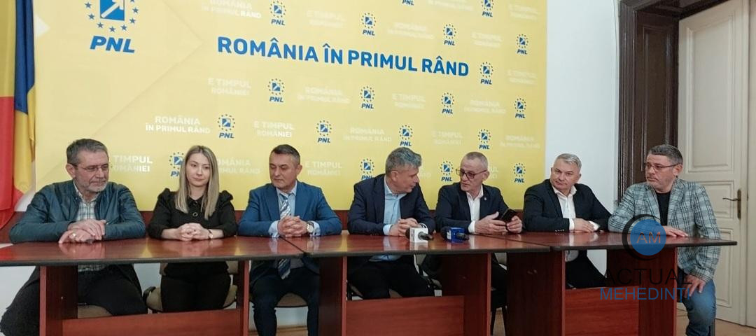 Cornel Folescu și Mircea Grosu s-au înscris în PNL. Echipa AUR Severin s-a alăturat liberalilor.