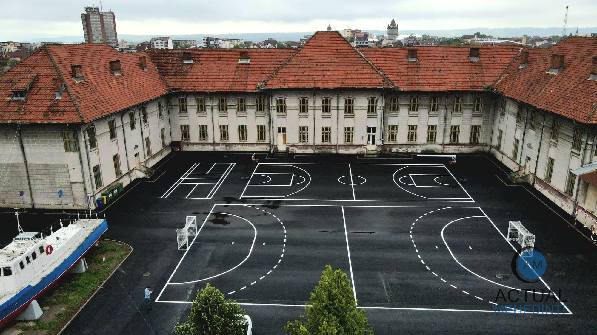 Lucrări finalizate la Centrul Universitar Drobeta Turnu Severin!