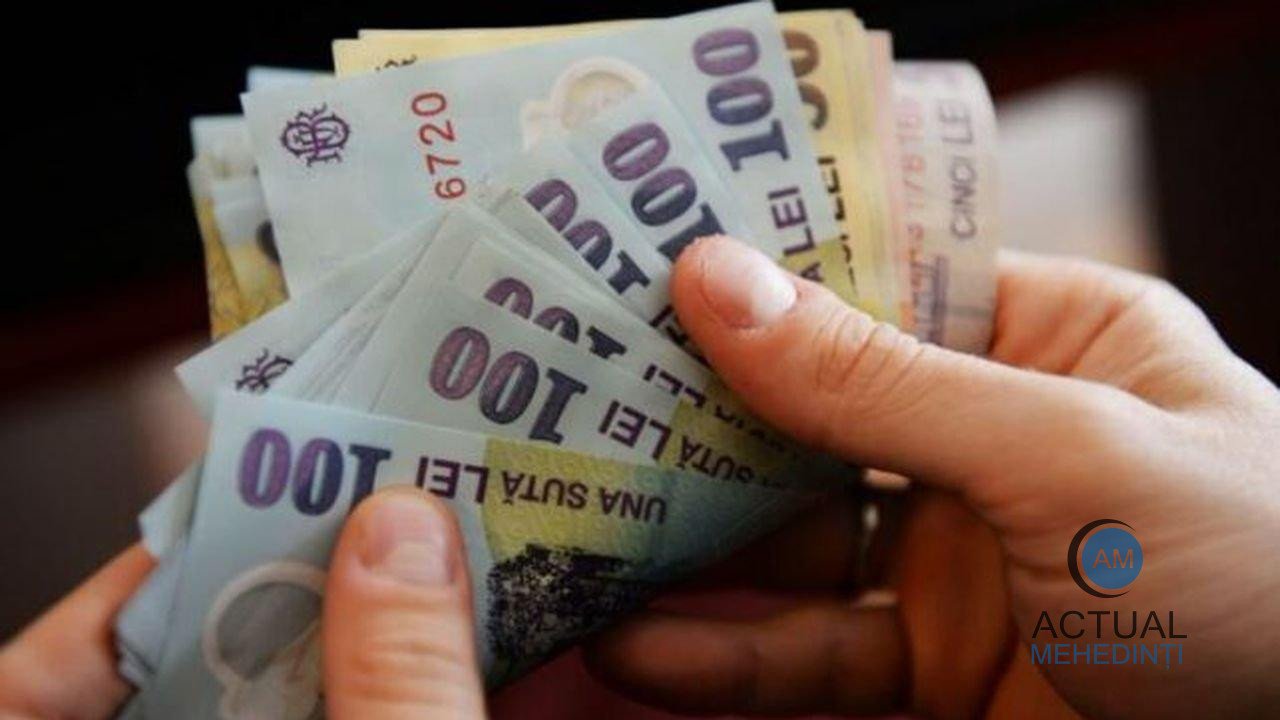 Crește salariul minim, dar nu și venitul tuturor angajaților plătiți cu salariul minim.