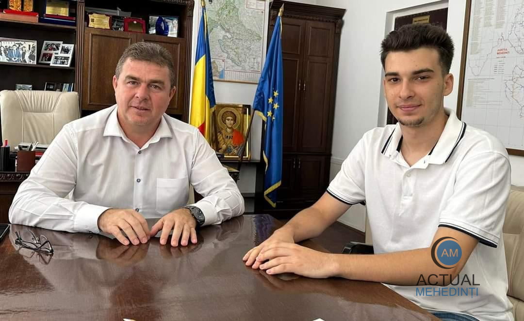 Elevul de 10 al Mehedințiului, premiat de autorități, pentru rezultatele deosebite!