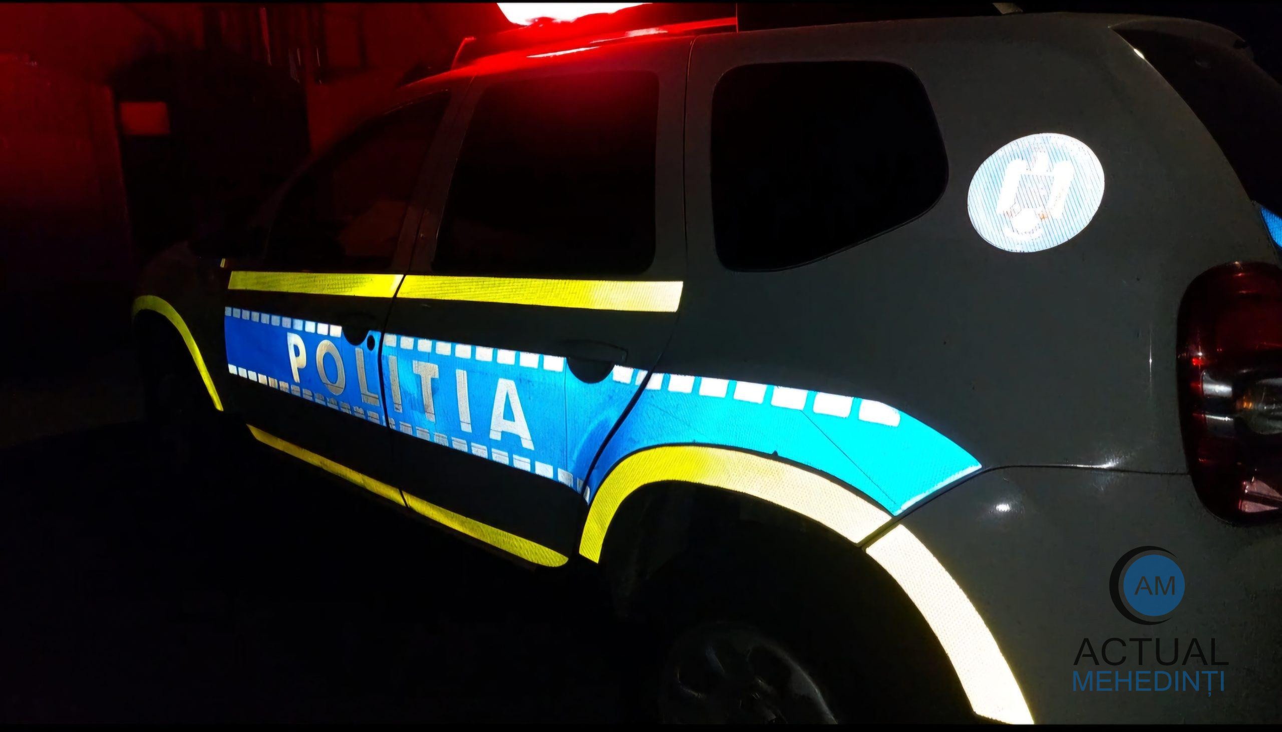 Urmărit de poliție, un șofer băut a provocat un accident în lanț.