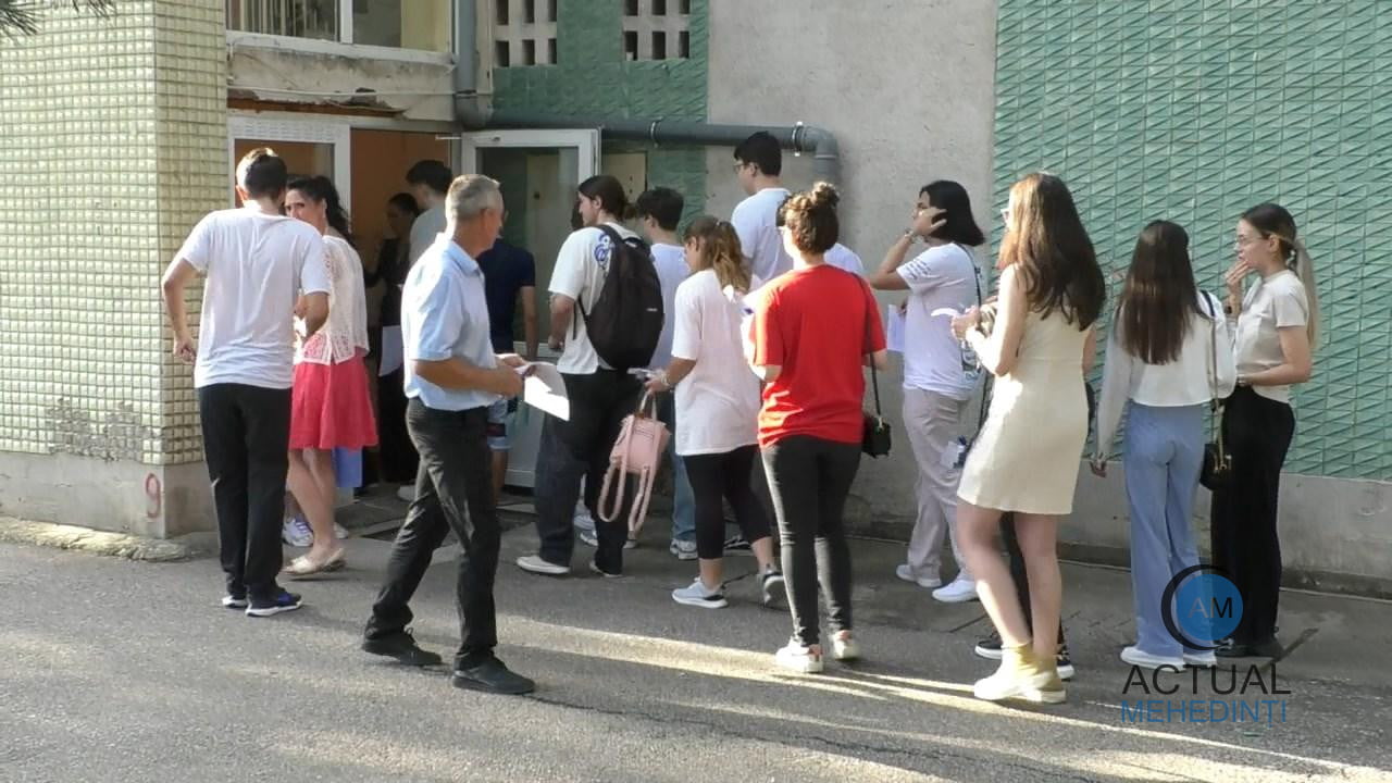 Prima probă a Bacalaureatului: tinerii din Severin așteaptă note mari și consideră că subiectele au fost accesibile.