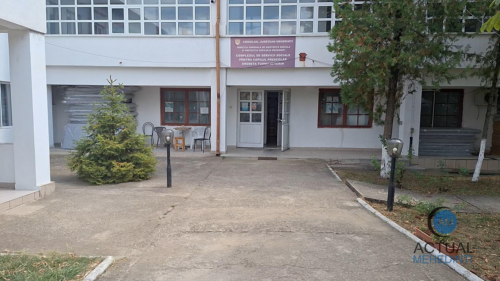 Copilă abuzată de tată, internată într-un centru al statului, la un pas de tragedie!