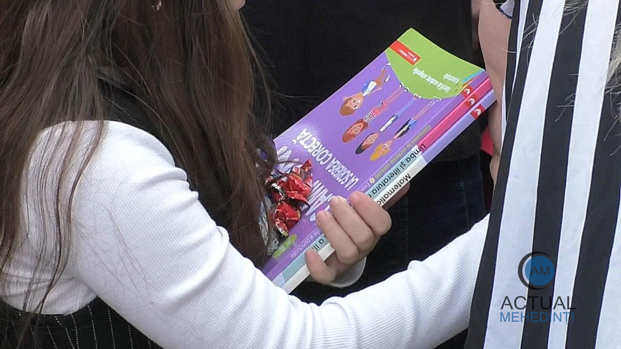 Emoția primei zile de școală: trecerea de la grădiniță, la școala pregătitoare!