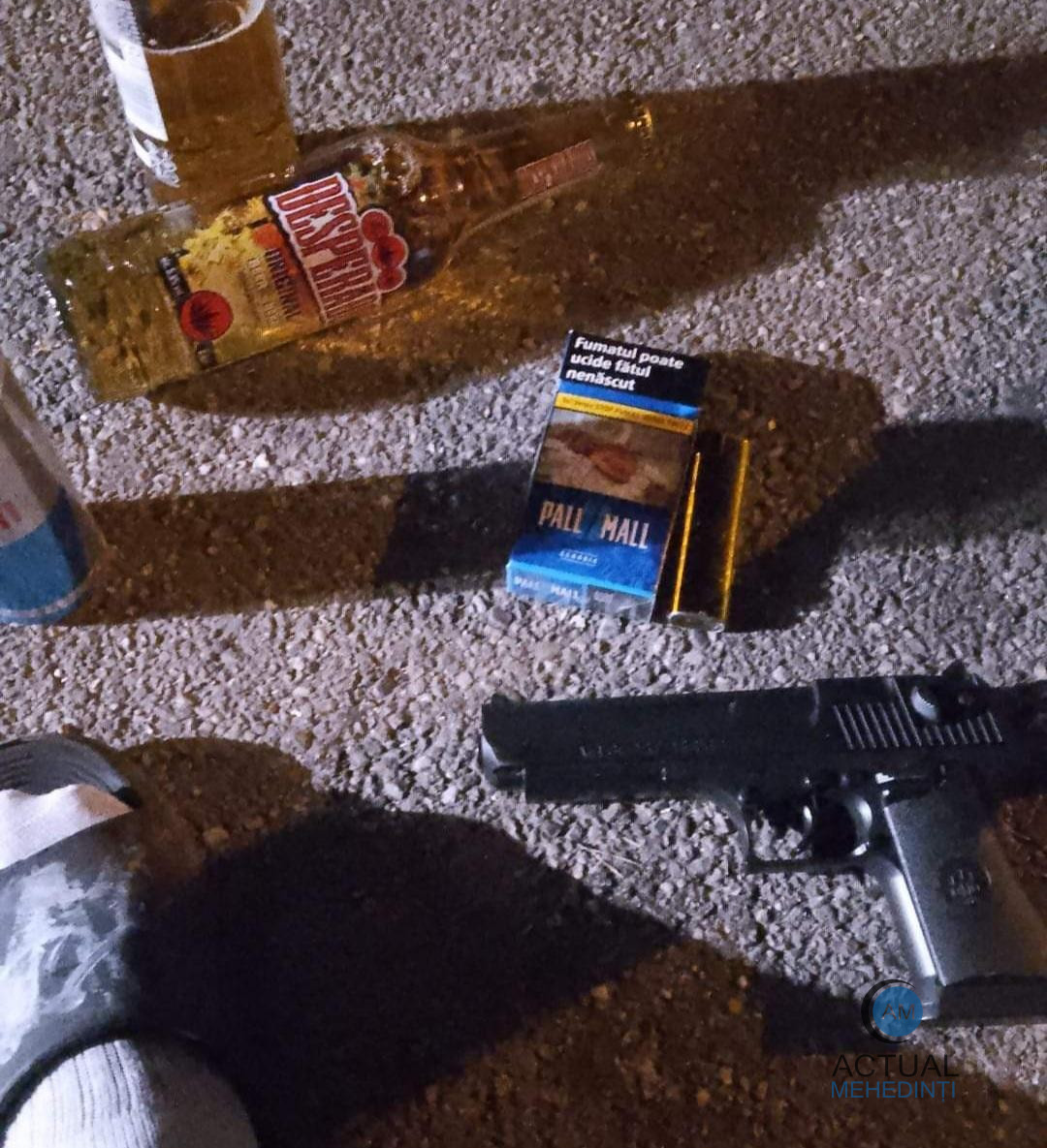 Pistolul individului, care a intrat înarmat în sediul AUR, nu a fost găsit. Bărbatul posta imagini cu arma pe rețelele de socializare.