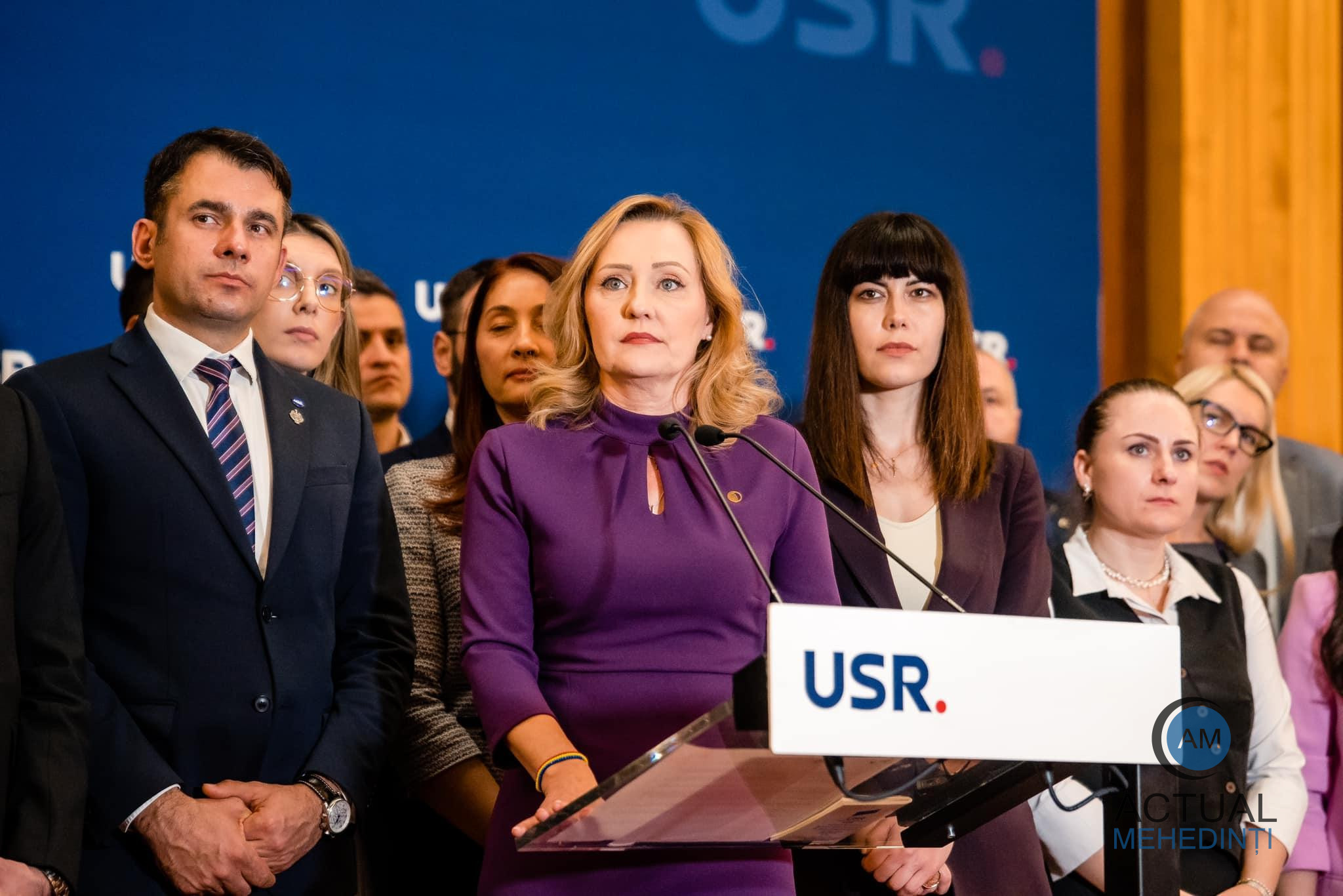 USR inițiază moțiune de cenzură împotriva Guvernului