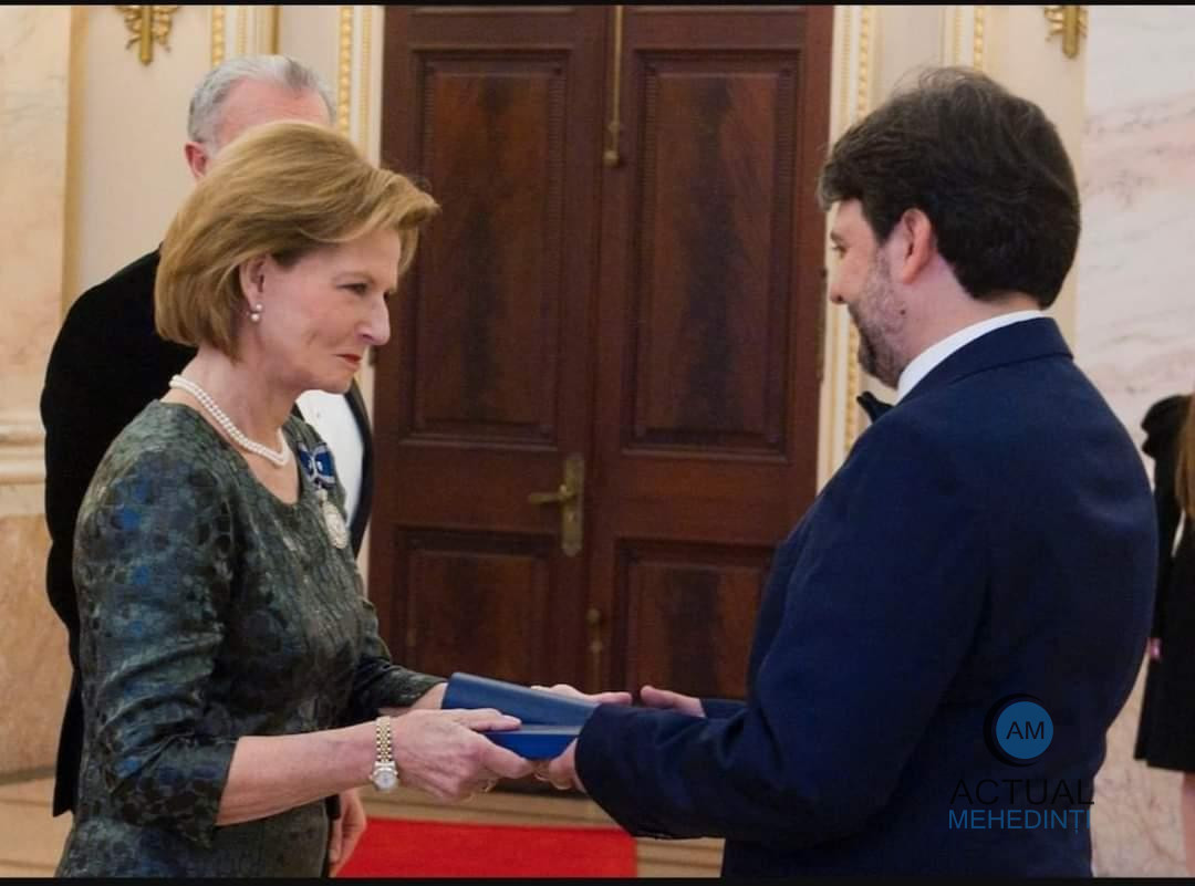 Avocatul severinean Noel Negrea, decorat de Casa Regală!