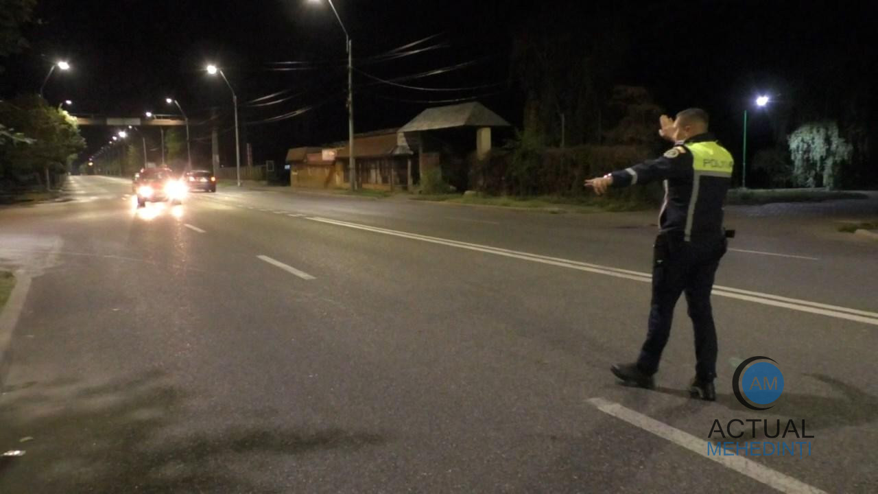 Șofer cu alcoolemie de 0.83, depistat de polițiști în timp ce se plimba cu mașina în Severin!