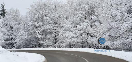 Vin ninsorile și în Mehedinți. Meteorologii au emis cod galben pentru zona de munte a județului.