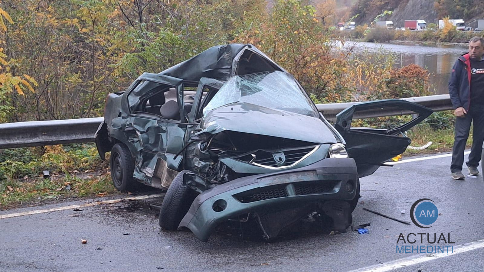 Accidentul mortal din Orșova: femeia a pierdut controlul volanului într-o curbă.