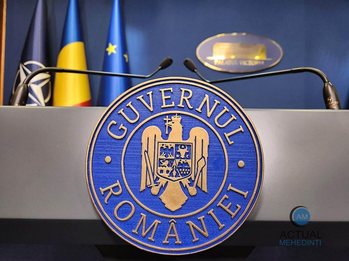 Ultima formă a „Ordonanței-Trenuleț”: înghețarea salariilor bugetarilor; angajările la stat, permise doar în situații excepționale; partidele primesc mai puțini bani.