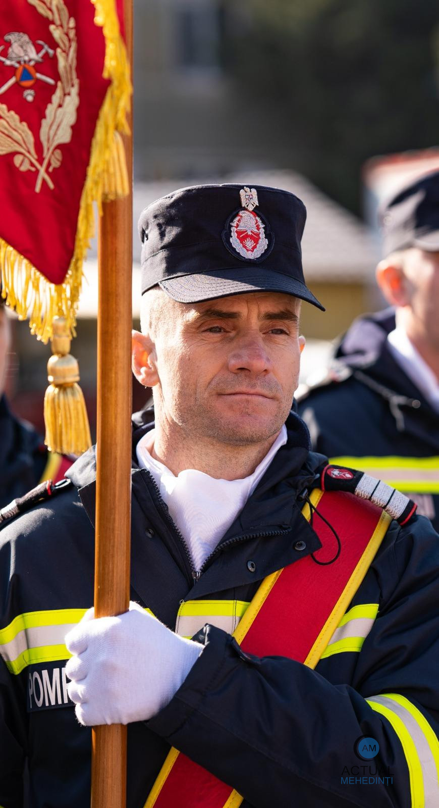 Salvator, dincolo de uniformă: un pompier aflat în timpul liber a ajutat victimele accidentului produs pe DN6.
