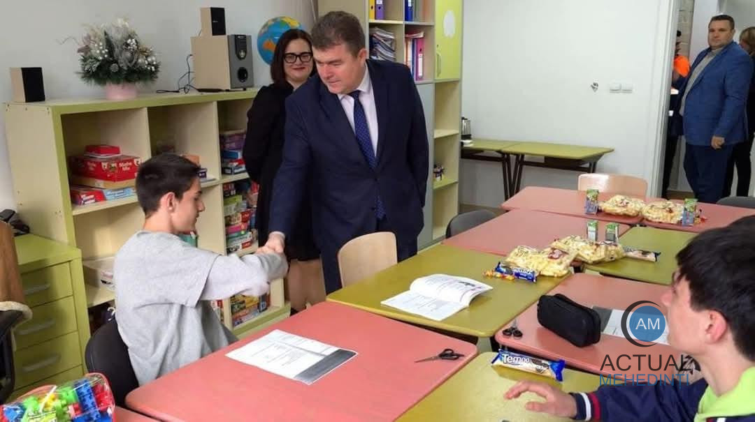 O parte a clădirii Centrului „Constantin Pufan”, modernizată la standarde europene! Copiii s-au întors în acest imobil.