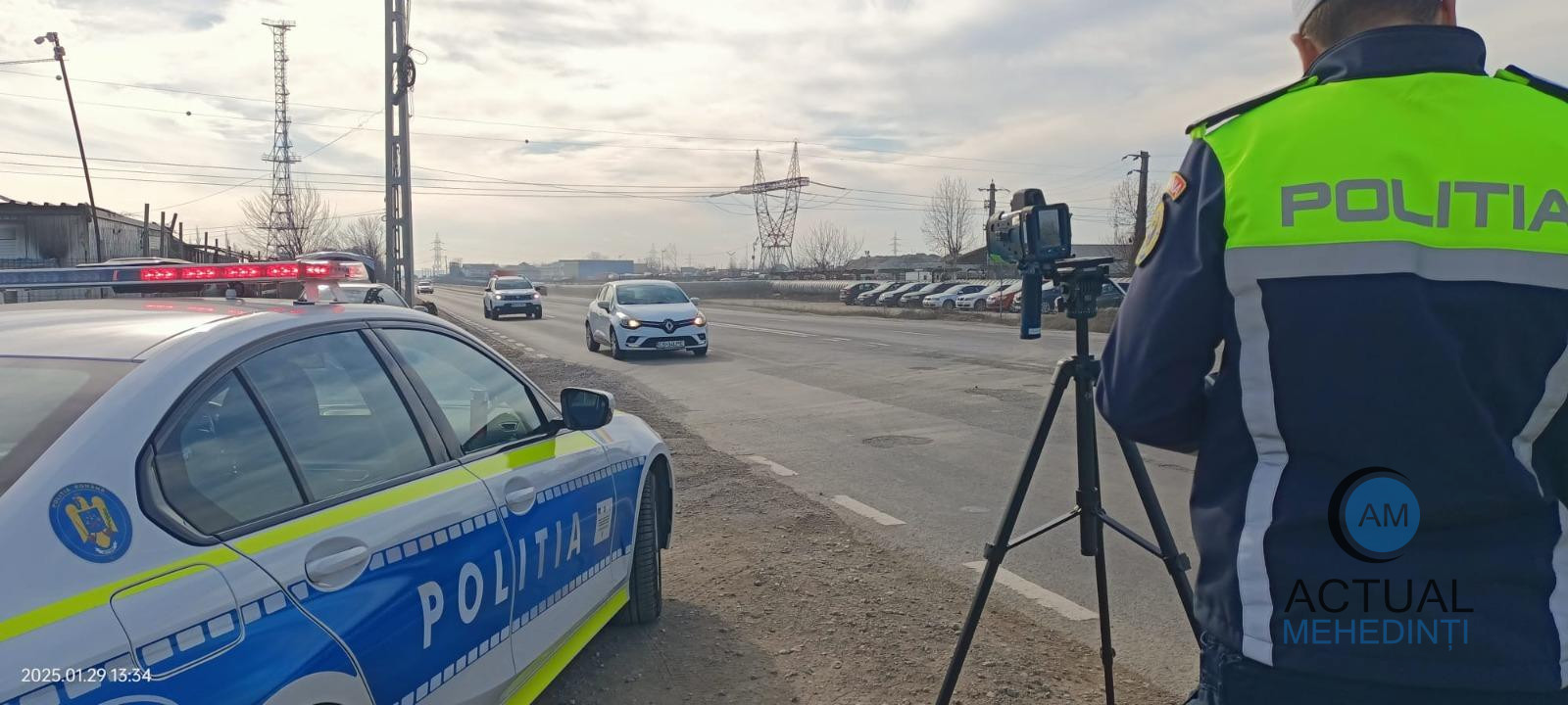 Atenție, șoferi! Poliția amplasează astăzi radarele Trucam pe șoselele din județ.