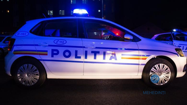 Drogat, băut criță și fără permis, depistat conducând pe un drum din Mehedinți! Tânărul s-a ales cu dosar penal.