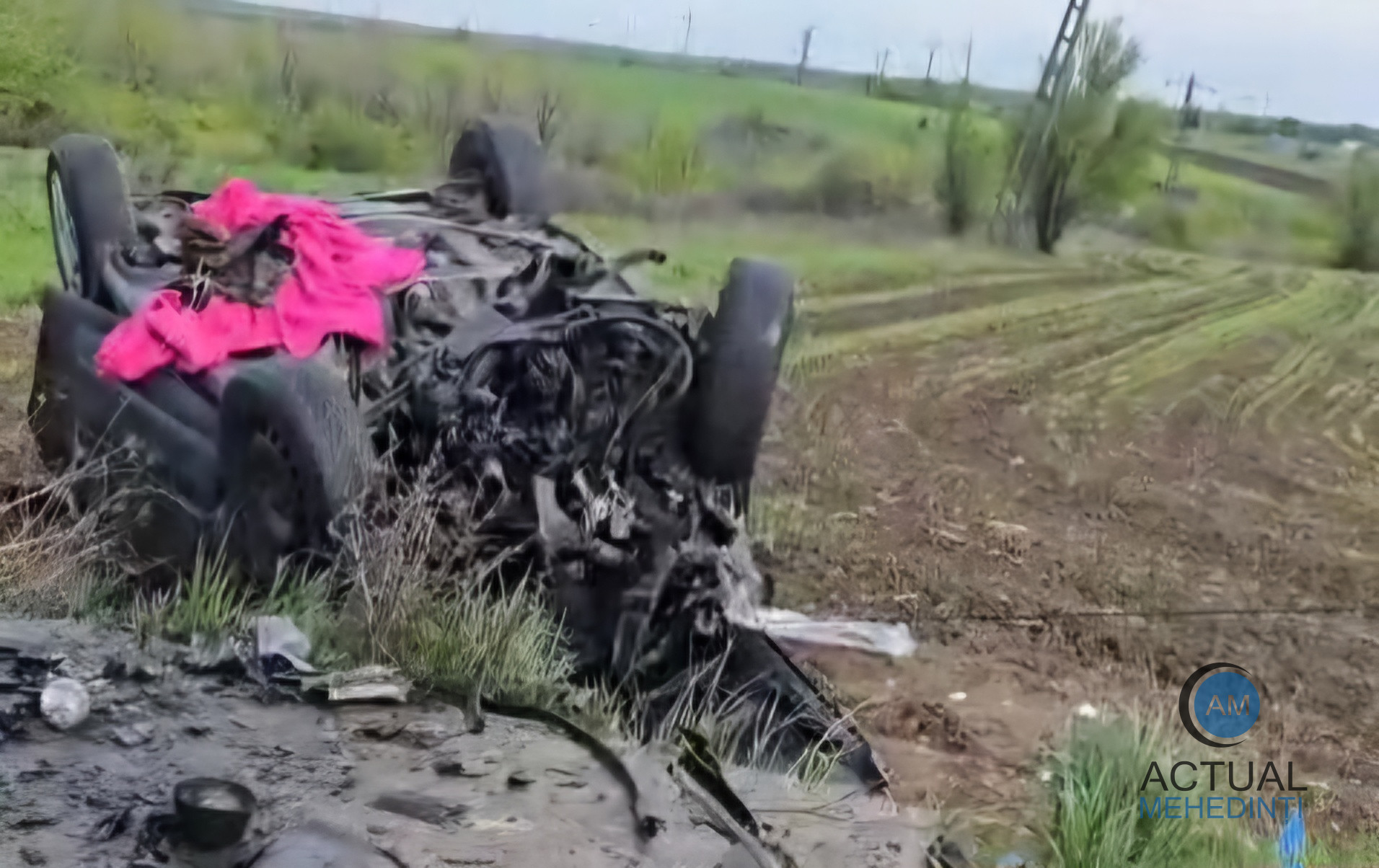 Două surori de 18 și 19 ani, grav rănite în urma accidentului produs în Bâcleș! Una din victime, în stare critică!