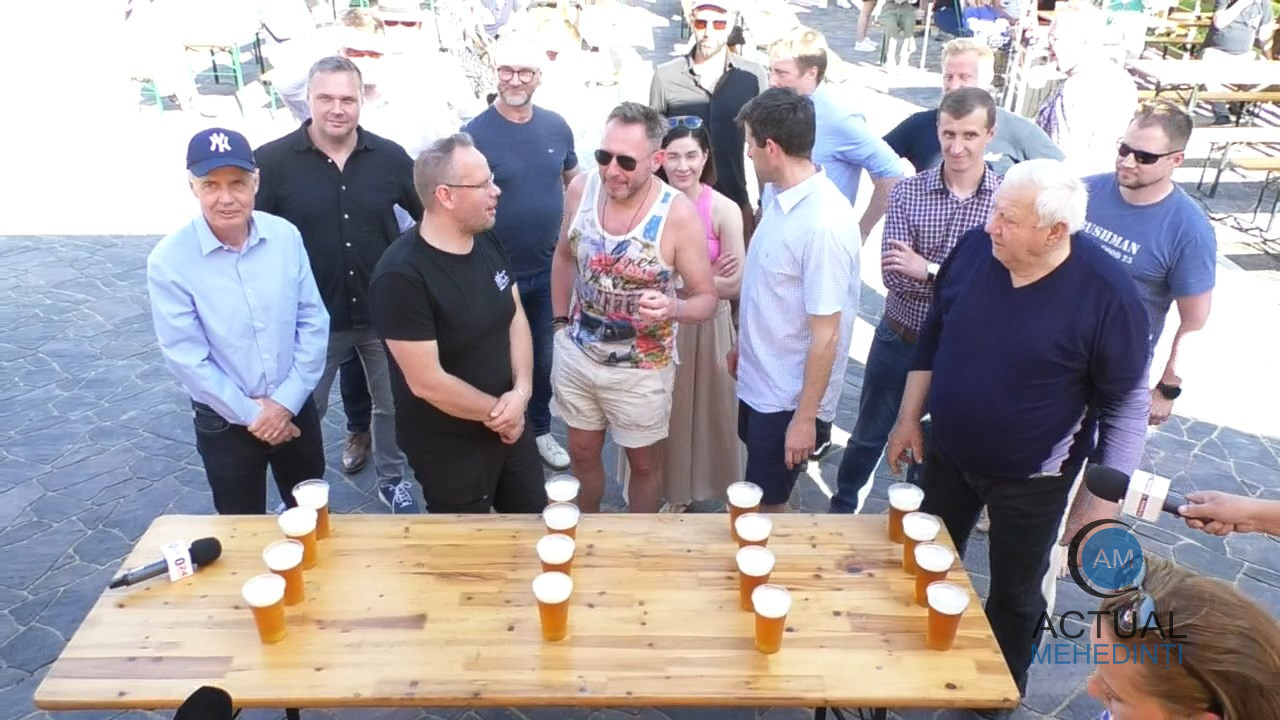 Festivalul Berii de la Eibenthal: distracție și adrenalină! Concursurile de băut bere, vedeta evenimentului!