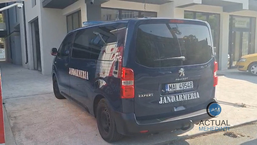 Ample percheziții în Mehedinți și alte 3 județe. Mafia deșeurilor, vizată de anchetă!