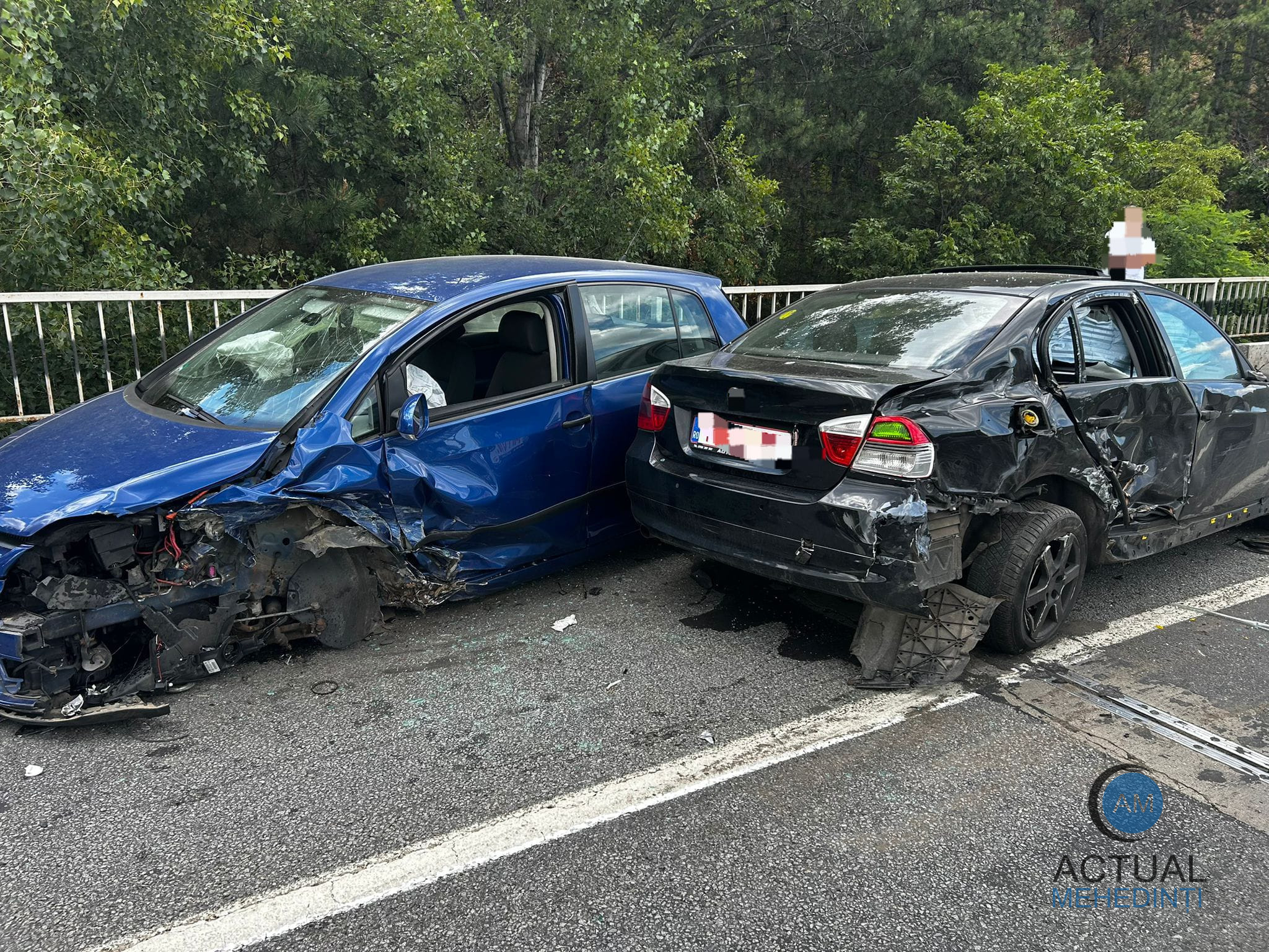 Accident cu cinci victime, produs pe DN6, între Severin și Orșova!